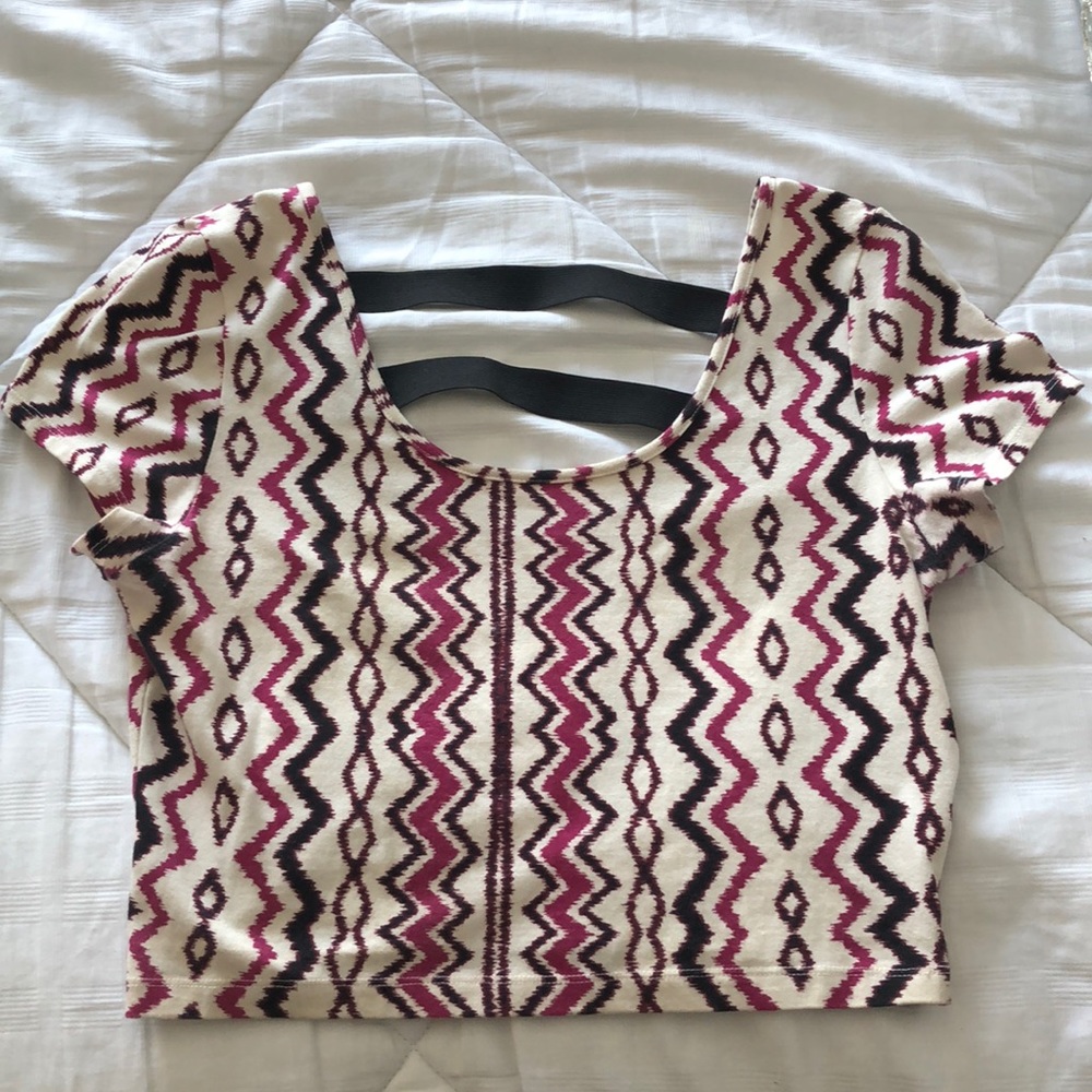 Pattern crop top